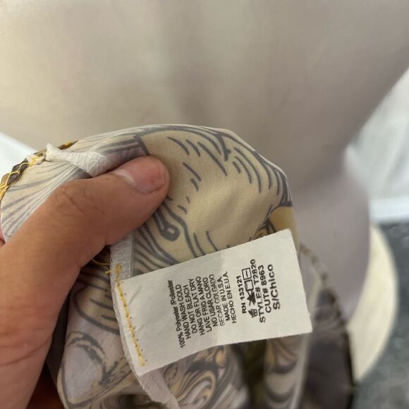 multicolor blouse  - Picture 4 of 5